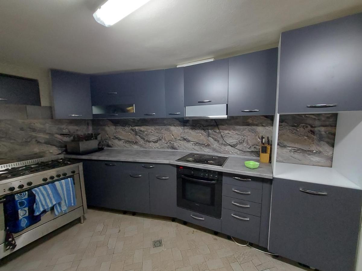 Sharkov Guest House Dolen  Zewnętrze zdjęcie