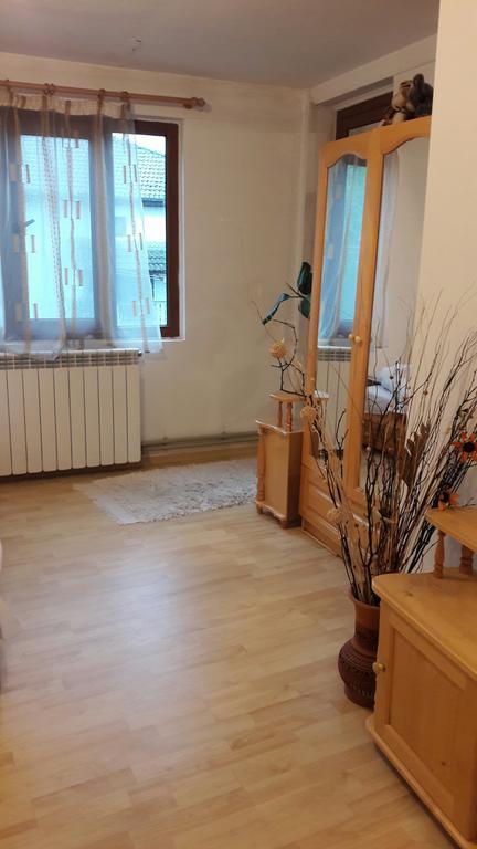 Sharkov Guest House Dolen  Zewnętrze zdjęcie