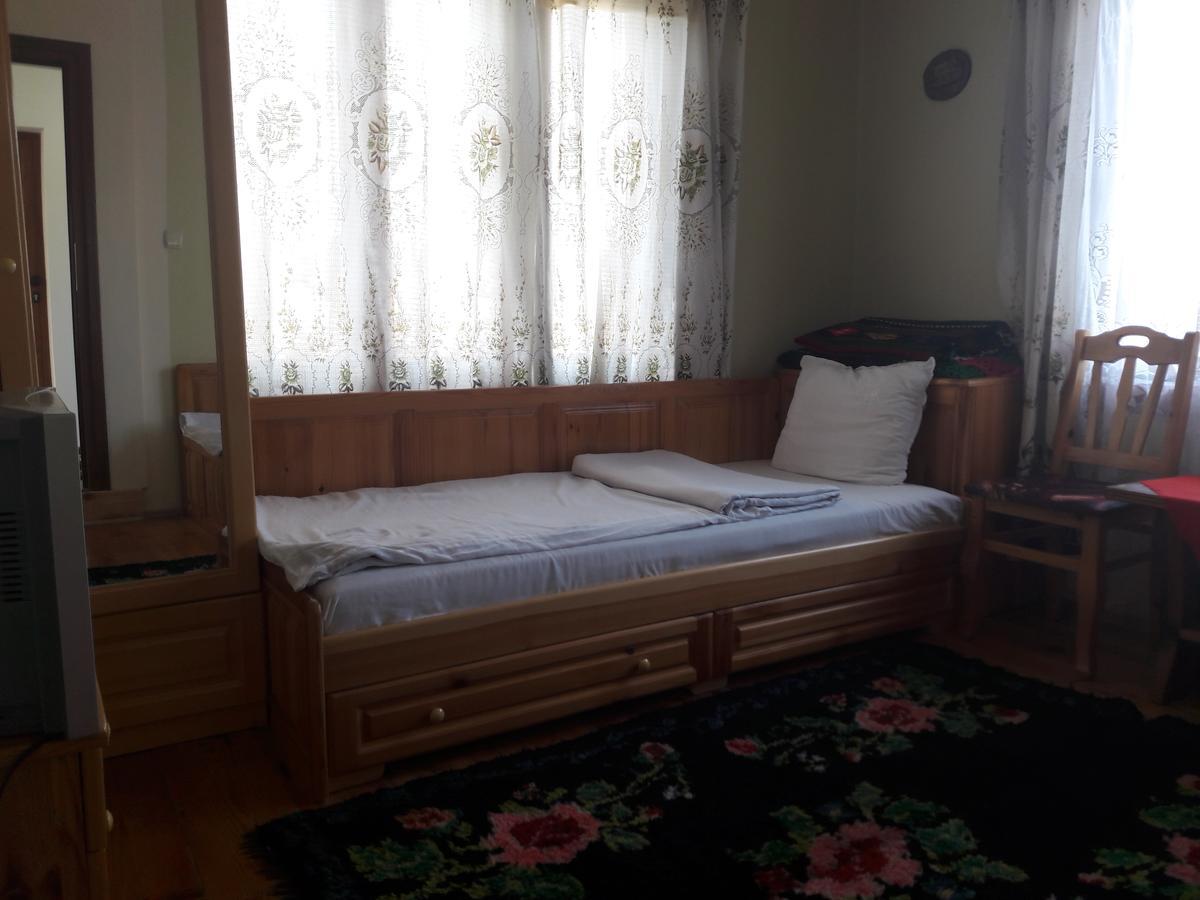 Sharkov Guest House Dolen  Zewnętrze zdjęcie
