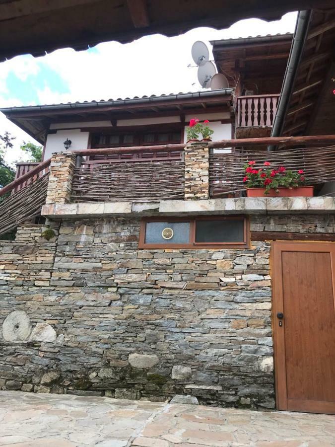 Sharkov Guest House Dolen  Zewnętrze zdjęcie